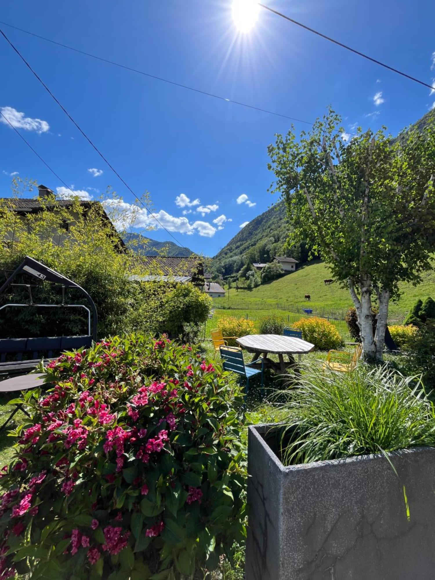 Appartement Lapreski, Spacieux, Proche Lac D'Annecy, Randonnees Montagne Thones Exterior photo